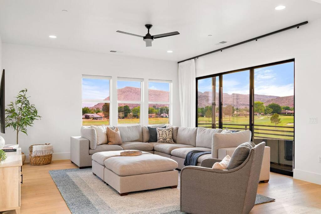 Villa 22 A Fairway To Heaven, Brand New Listing! Stunning Views! St. George Luaran gambar