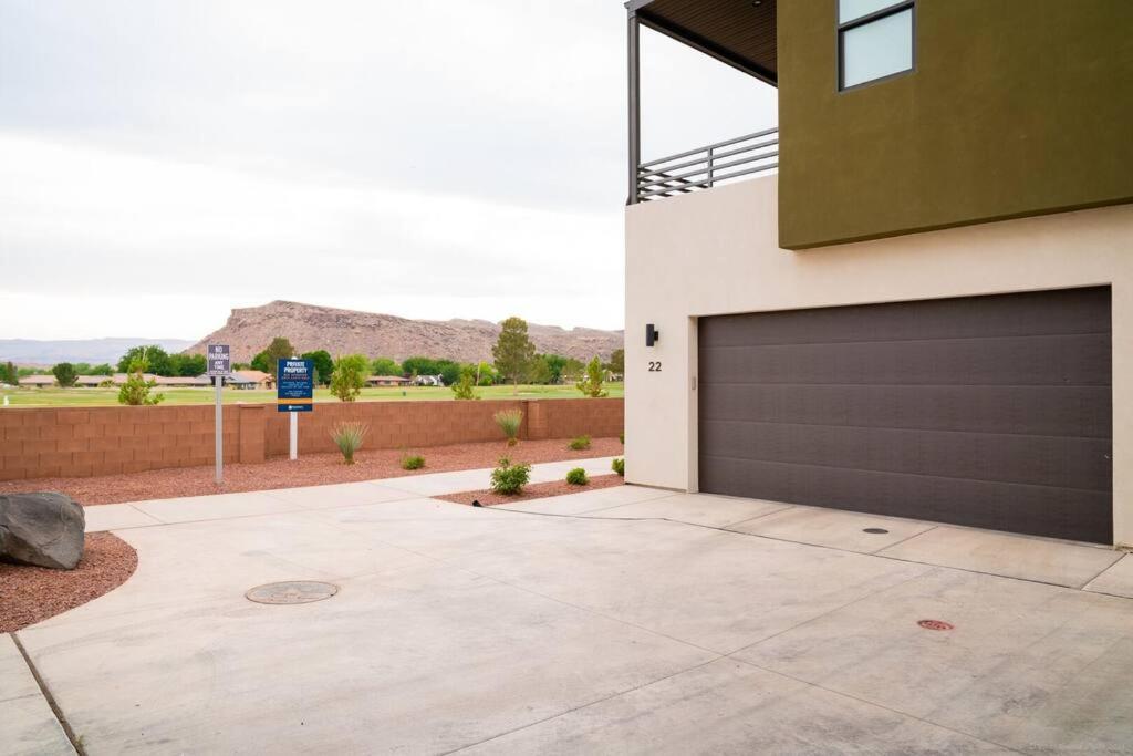 Villa 22 A Fairway To Heaven, Brand New Listing! Stunning Views! St. George Luaran gambar